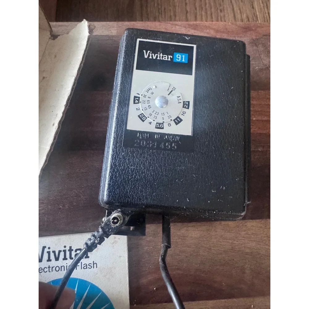 Vintage Vivitar Model 91 Electronic Flash Made In Japan w/ Box & Manual Untested